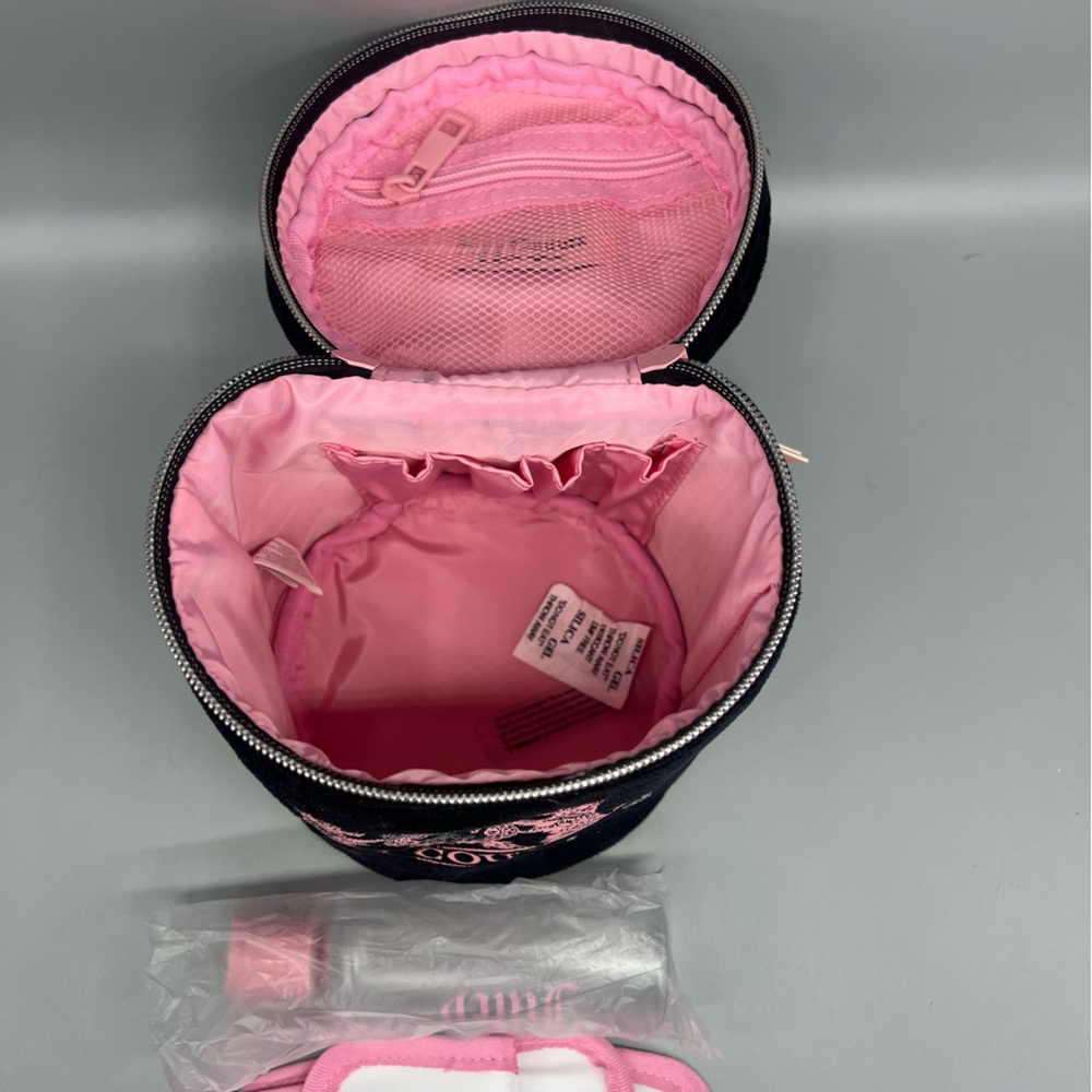Juicy couture velour cosmetics bag - Picture 9 of 11